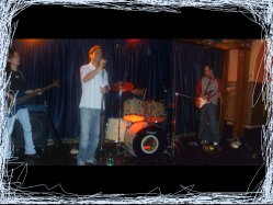 Live al Dune, palco completo